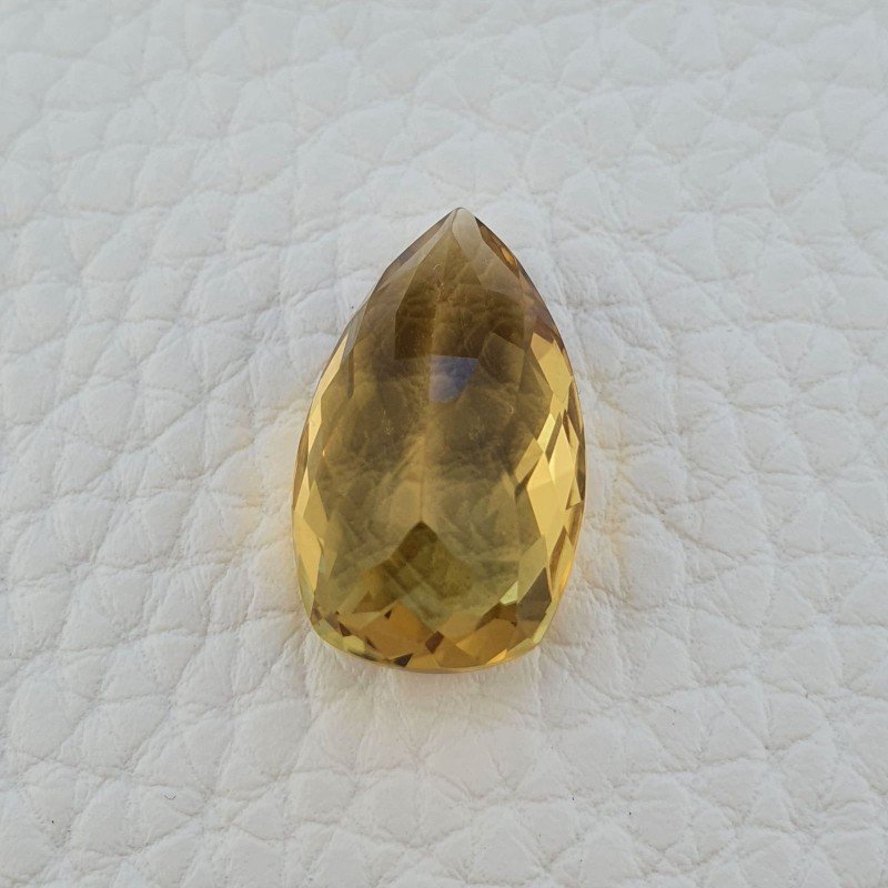 Gemma Sciolta di Quarzo Birra Naturale, Taglio Goccia Sfaccettato a Mano, 12x19x9,9 mm, 13,75 ct