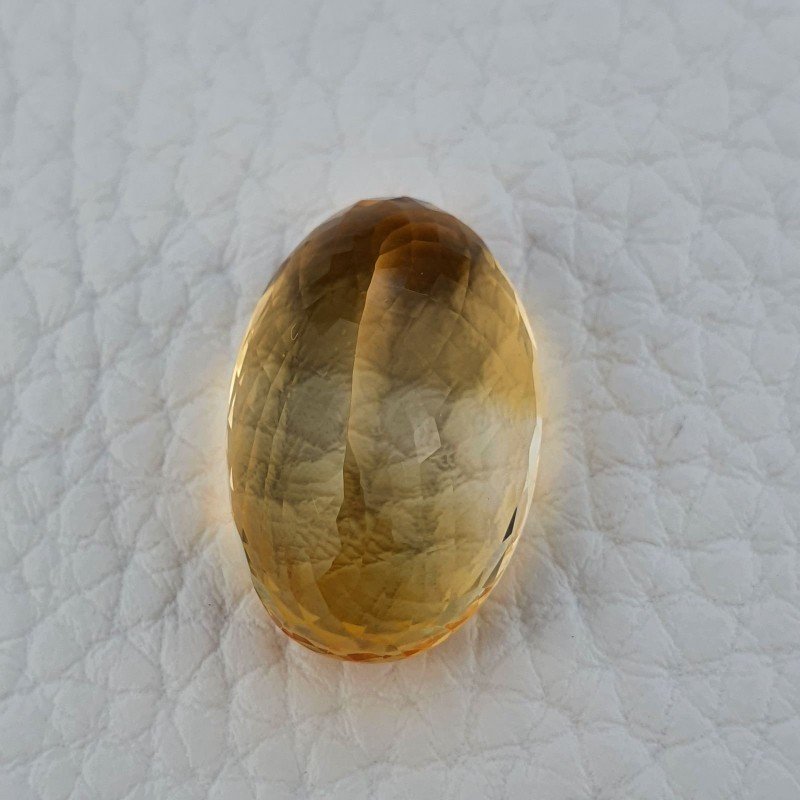 Gemma Sciolta di Quarzo Citrino Naturale, Taglio Ovale Sfaccettato a Mano, 21x14x12 mm, 23,00 ct