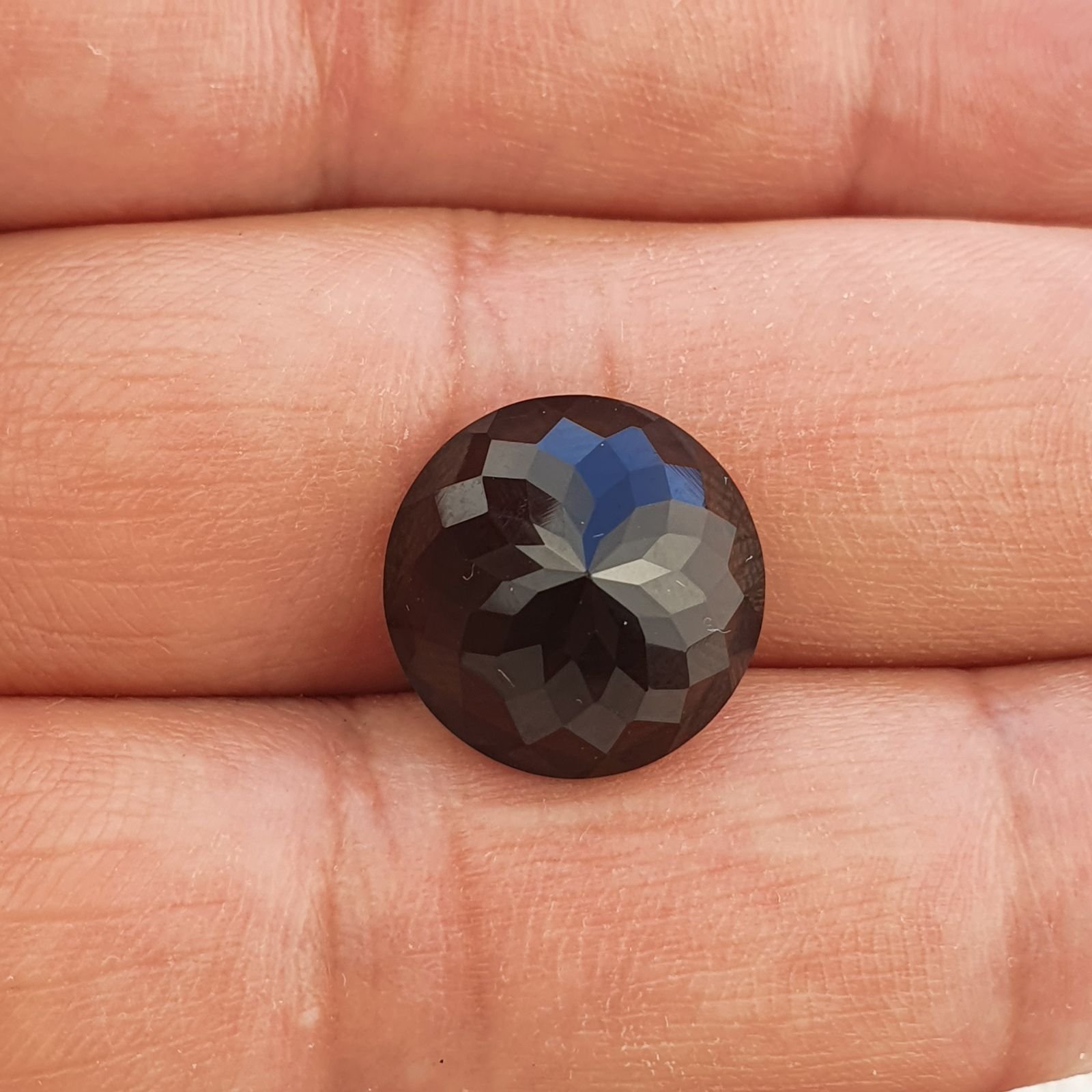 Quarzo Fumè Naturale Taglio Tondo Sfaccettata a Mano Gemma Sciolta 15X15X8mm 10,30 Carati 1pz
