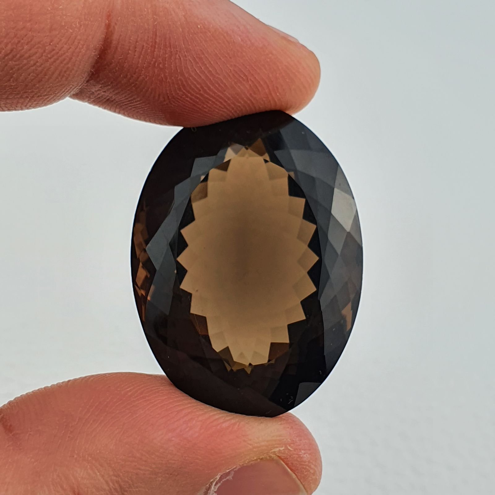 Quarzo Fumè Naturale Taglio Ovale Sfaccettata a Mano Gemma Sciolta 13X18mm 85,00 Carati 1pz