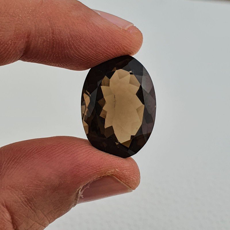 Quarzo Fumè Naturale Taglio Ovale Sfaccettata a Mano Gemma Sciolta 16X22X10mm 20,80 Carati 1pz