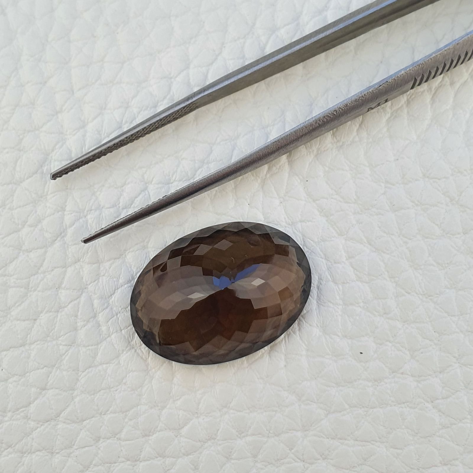 Quarzo Fumè Naturale Taglio Ovale Sfaccettata a Mano Gemma Sciolta 16X22X10mm 20,40 Carati 1pz