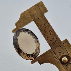 Quarzo Fumè Naturale Taglio Ovale Sfaccettata a Mano Gemma Sciolta 19X25X10mm 31,90 Carati 1pz