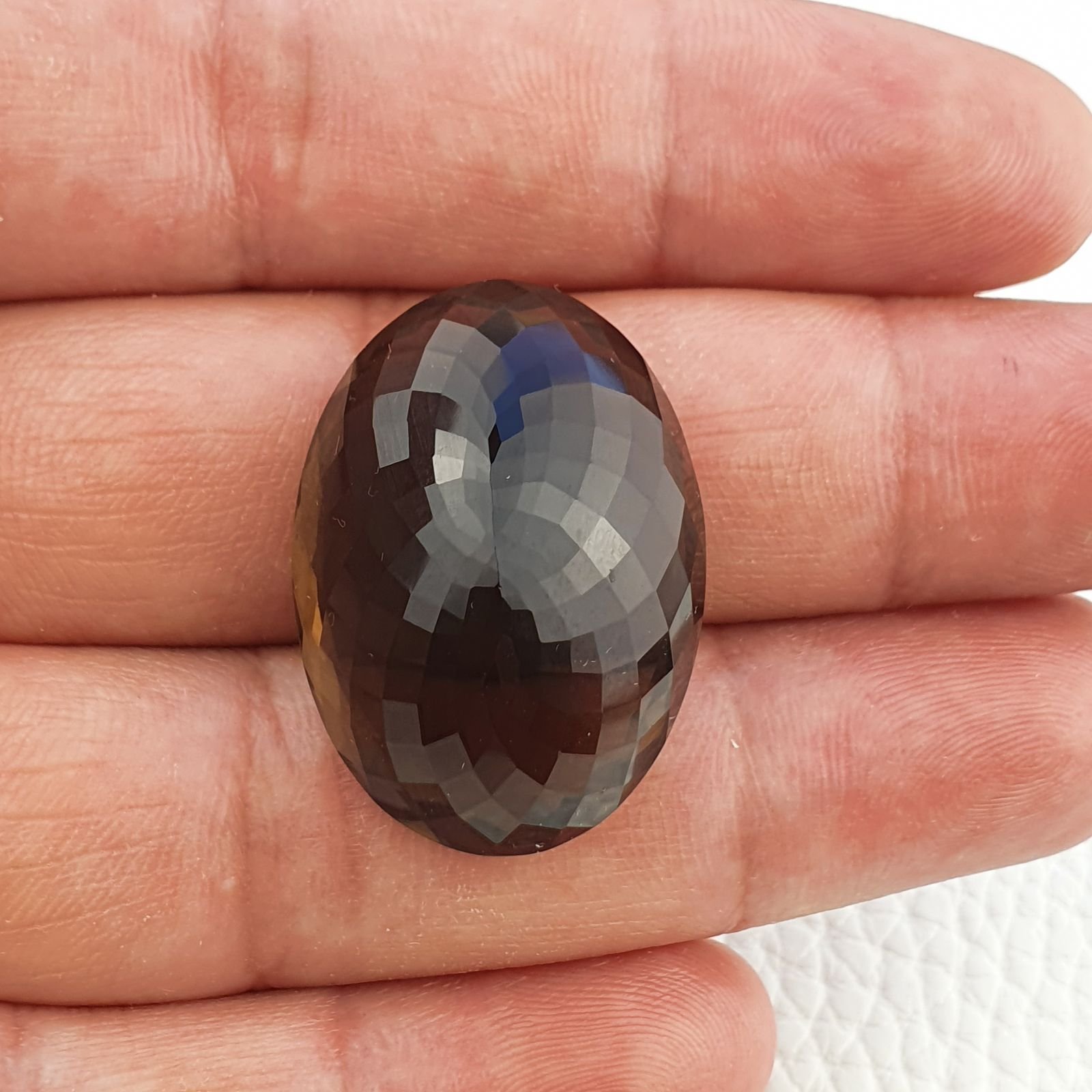 Quarzo Fumè Naturale Taglio Ovale Sfaccettata a Mano Gemma Sciolta 30X22X13mm 52,40 Carati 1pz