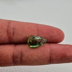 Tormalina Verde Naturale Forma Goccia Piatto Cabochon Liscio Fatto a Mano 17X9X6mm 8,15 Carati 1pz