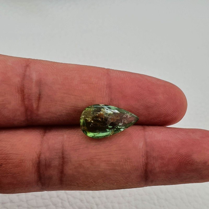 Tormalina Verde Naturale Forma Goccia Piatto Cabochon Liscio Fatto a Mano 17X9X6mm 8,15 Carati 1pz