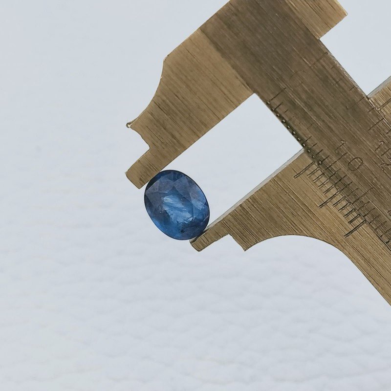 Zaffiro Naturale Trattato Taglio Ovale Sfaccettato a Mano Gemma Sciolta 7X8X4mm 2,50 Carati 1pz Zaffiro Naturale Trattato Taglio Ovale Sfaccettato a Mano Gemma Sciolta 7X8X4mm 2,50 Carati 1pz