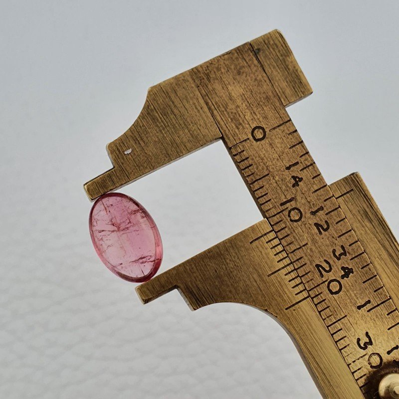 Tormalina Rosa Rubellite Naturale Forma Ovale Piatto Cabochon Liscio Fatto a Mano 12X8X4mm 3,45 ct