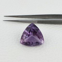 Ametista Naturale Taglio Trillion Sfaccettata Fatto a Mano Gemma Sciolta 22X22X17mm 42,00 Carati 1pz
