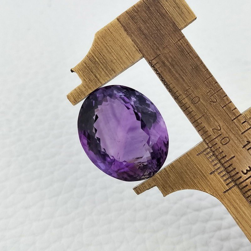 Ametista Naturale Taglio Ovale Sfaccettata Fatto a Mano Gemma Sciolte 21X17X12mm 28,90 Carati 1pz Ametista Naturale Taglio Ovale Sfaccettata Fatto a Mano Gemma Sciolte 21X17X12mm 28,90 Carati 1pz