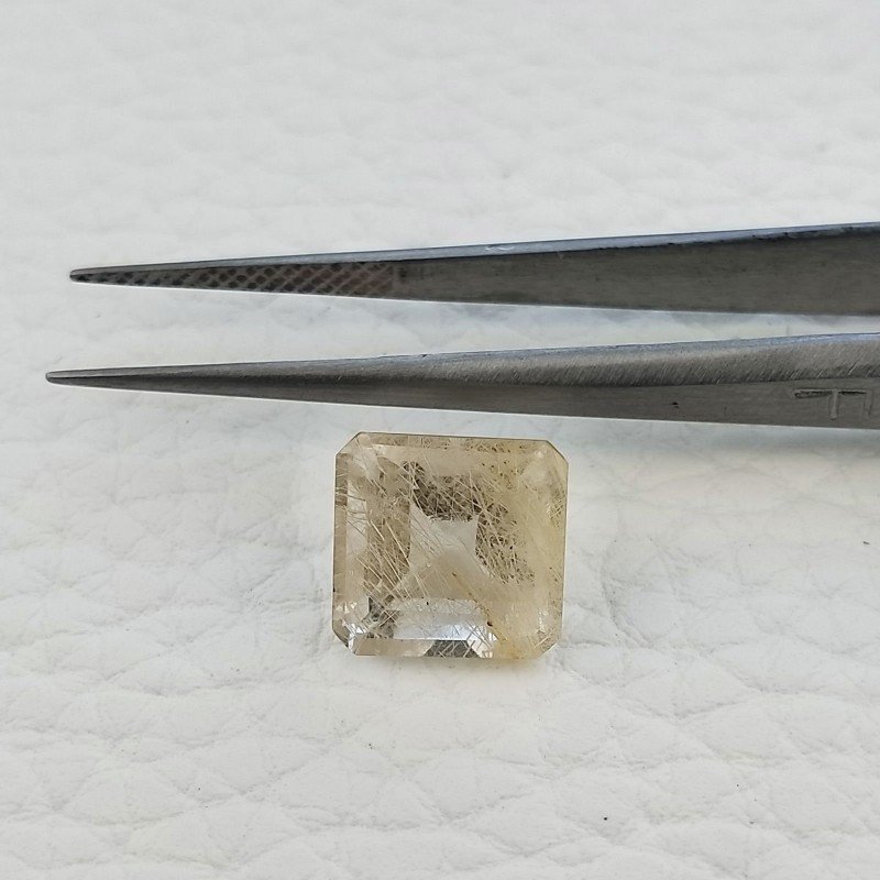 Quarzo Rutilato Dorato Naturale Taglio Smeraldo Quadrato Sfaccettato a Mano Gemma Sciolta 9mm 4.50 Carati 1pz