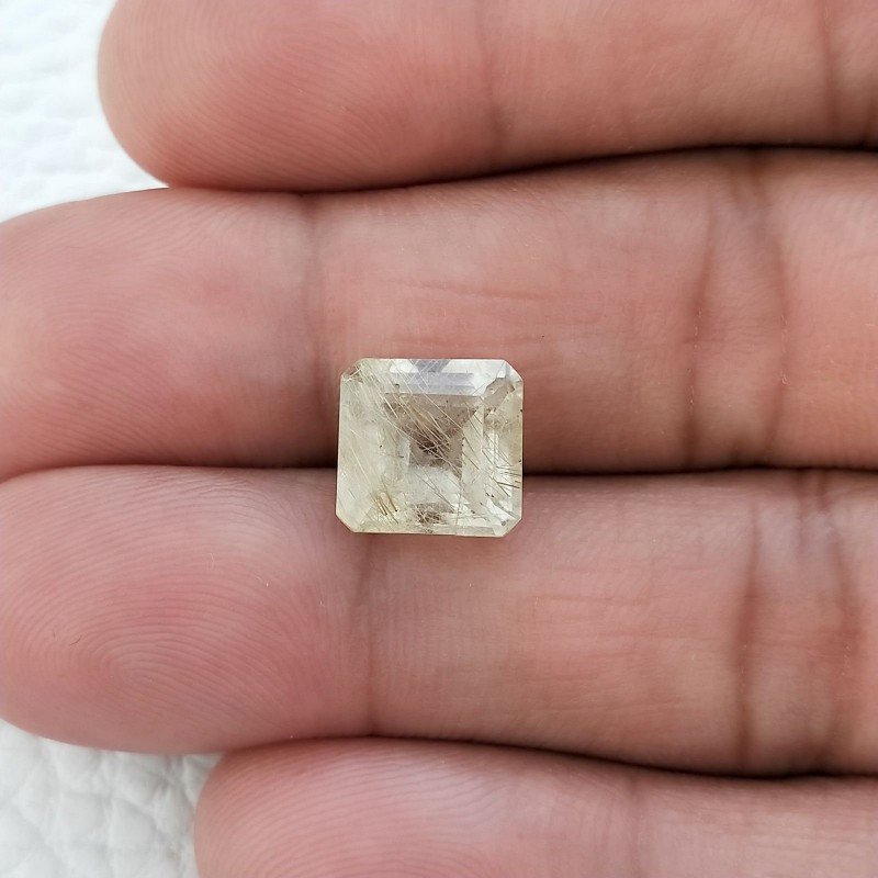 Quarzo Rutilato Dorato Naturale Taglio Smeraldo Quadrato Sfaccettato a Mano Gemma Sciolta 9mm 4.50 Carati 1pz