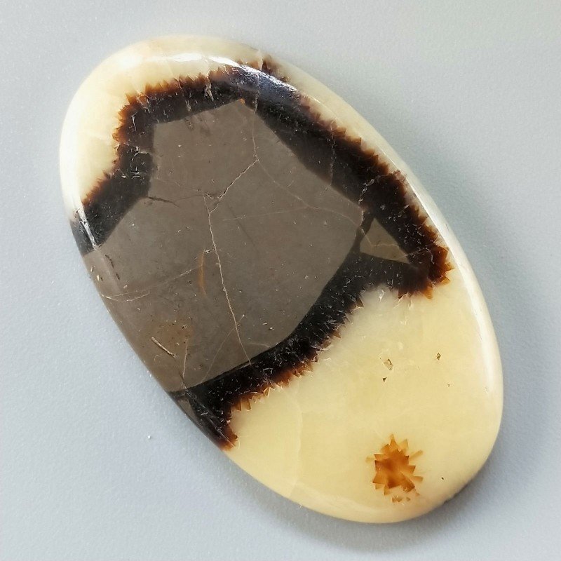 Settario Giallo Naturale Forma Ovale Piatto Cabochon Liscio Fatto a Mano 49X29X6mm 15,50gm 1pz