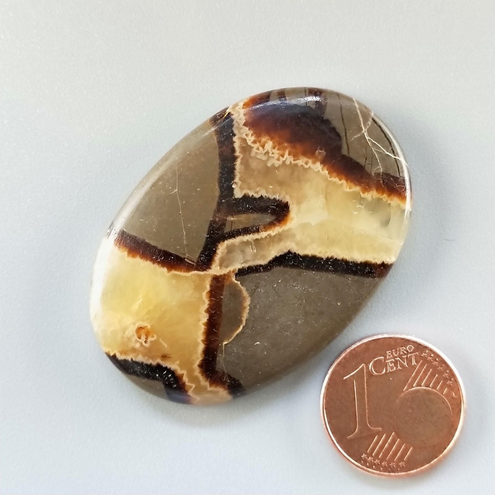 Settario Giallo Naturale Forma Ovale Piatto Cabochon Liscio Fatto a Mano 41X29X5mm 11,28gm 1pz