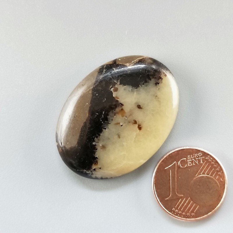 Cabochon di Settario Giallo Naturale Ovale, Piatto e Liscio, 38x22x7 mm, 6,66 g, Fatto a Mano