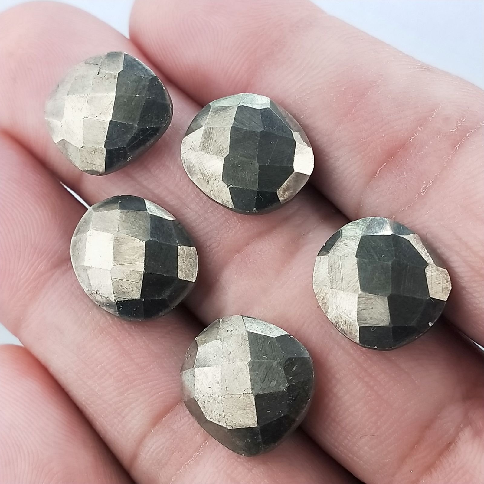 Pirite Briolette Forma Irregolare Sfaccettato Fatto a Mano 12-16mm 1pz