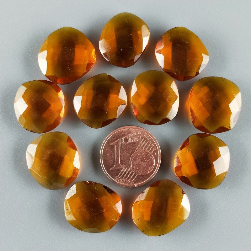 Briolette di Quarzo Ambra Idrotermale, Forma Irregolare, Sfaccettata a Mano, 12-16 mm