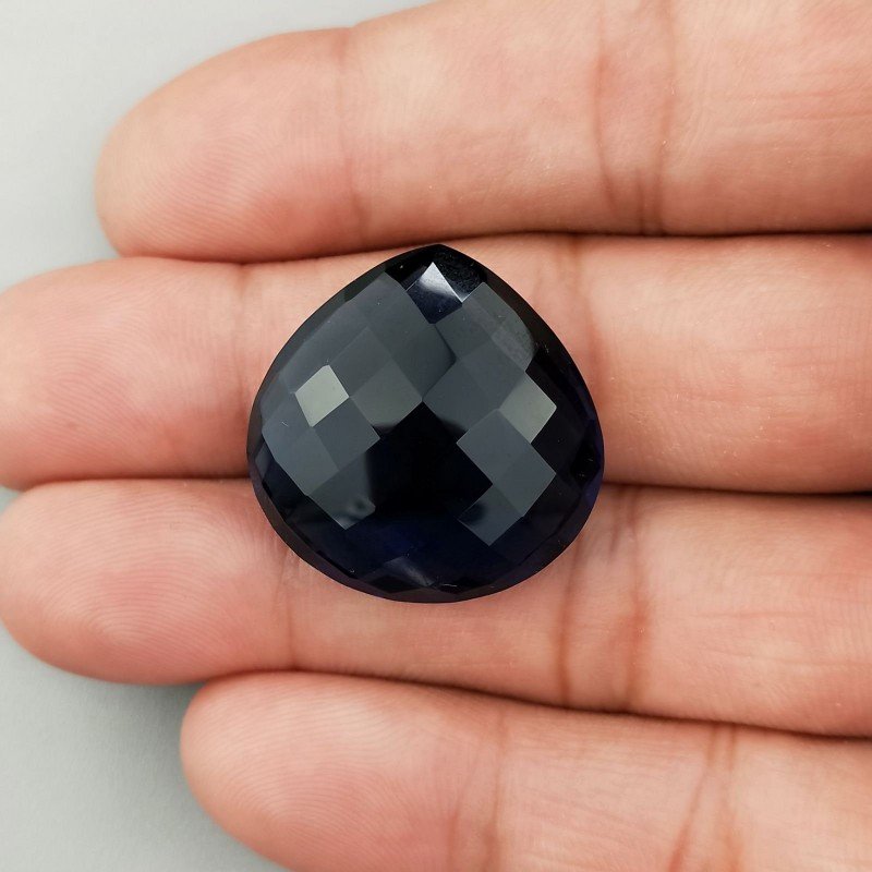 Cianite Idrotermale Briolette Forma Cuore Sfaccettato Fatto a Mano 25mm 32,50Carati 1pz