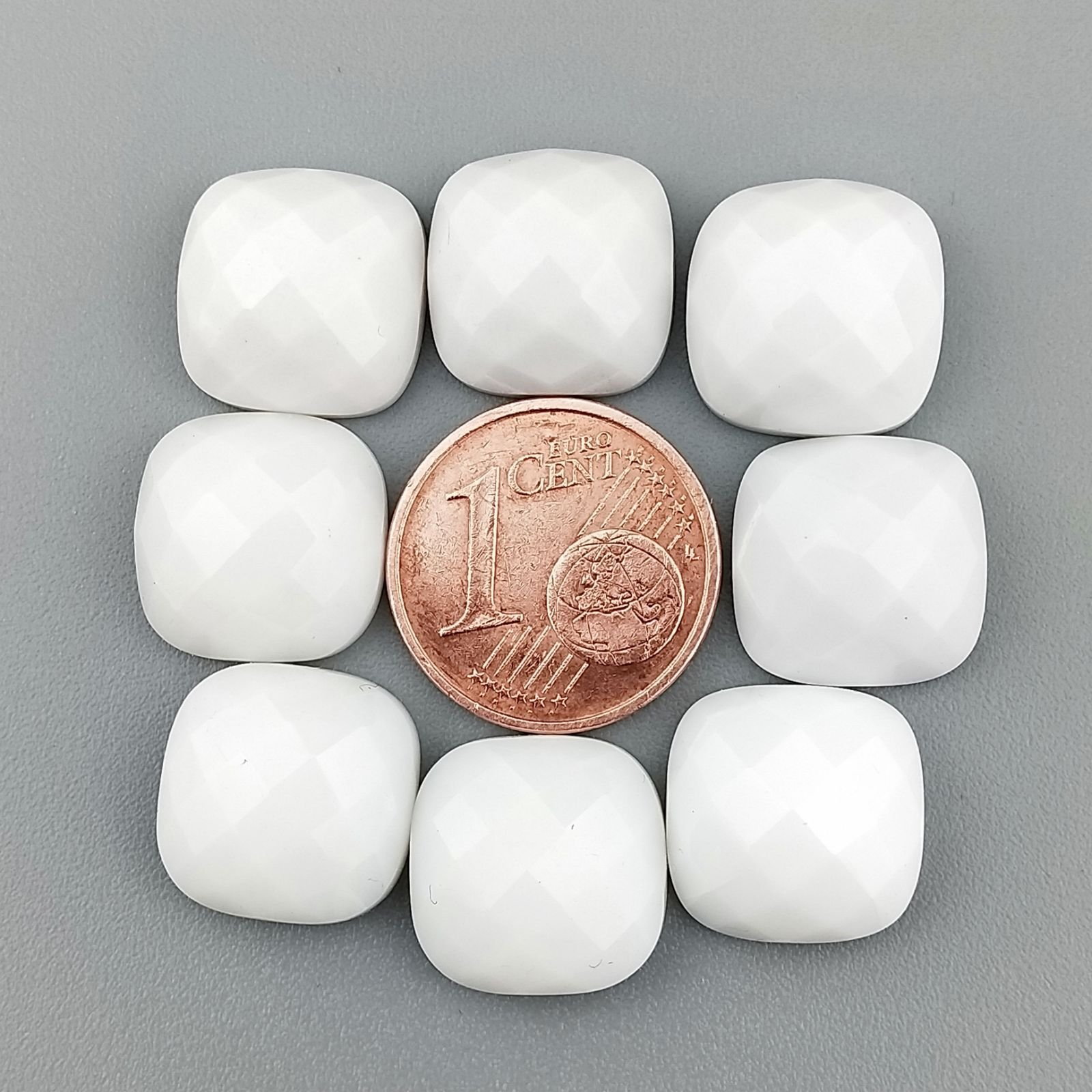 Agata Bianca Cabochon Forma Quadrata Sfaccettata Fatto Mano 12X12mm 6,75 Carati 1pz