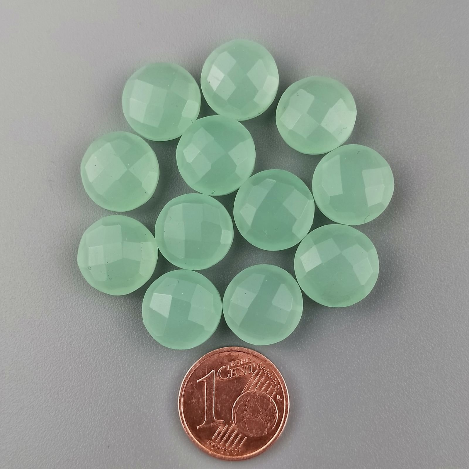 Calcedonia Aqua Verde Briolette Forma Tondo Piatto Sfaccettato Fatto a Mano 12mm 1pz
