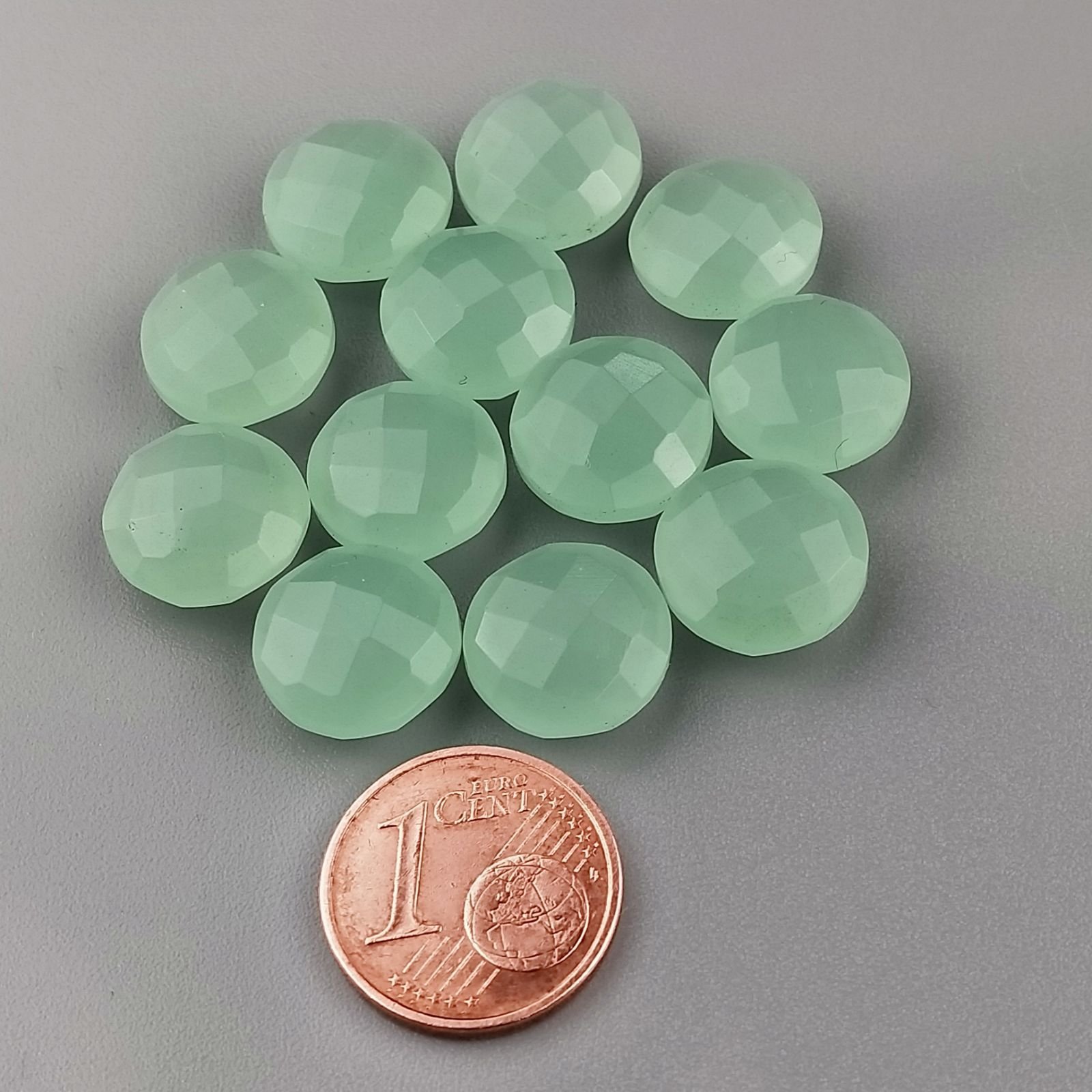 Calcedonia Aqua Verde Briolette Forma Tondo Piatto Sfaccettato Fatto a Mano 12mm 1pz