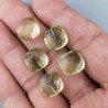 Quarzo Limone Idrotermale Briolette Forma Quadrato Sfaccettato Fatto a Mano 12mm Mezzo Forato 1pz
