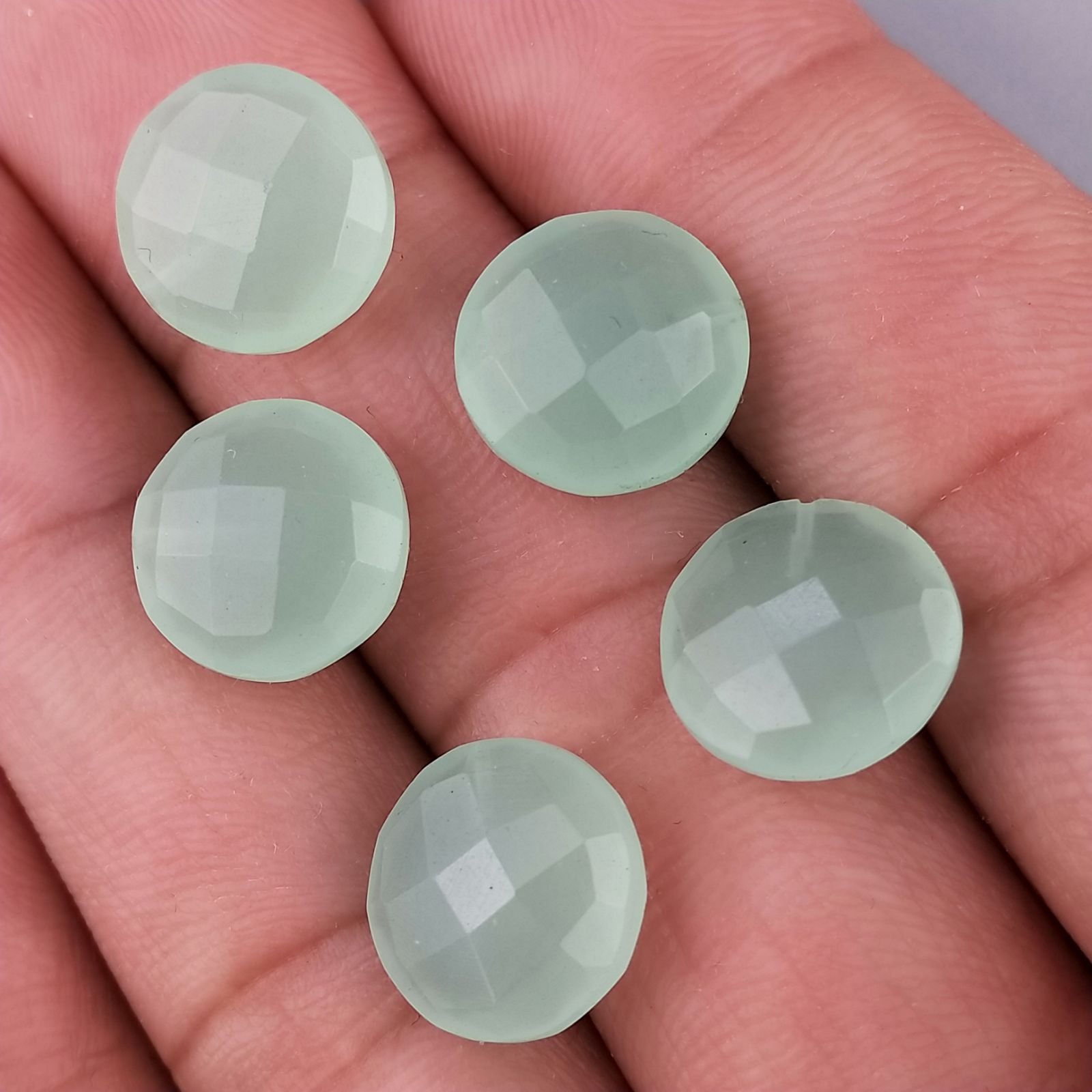 Calcedonia Aqua Verde Briolette Forma Tondo Piatto Sfaccettato Fatto a Mano12mm Mezzo Forato 1pz