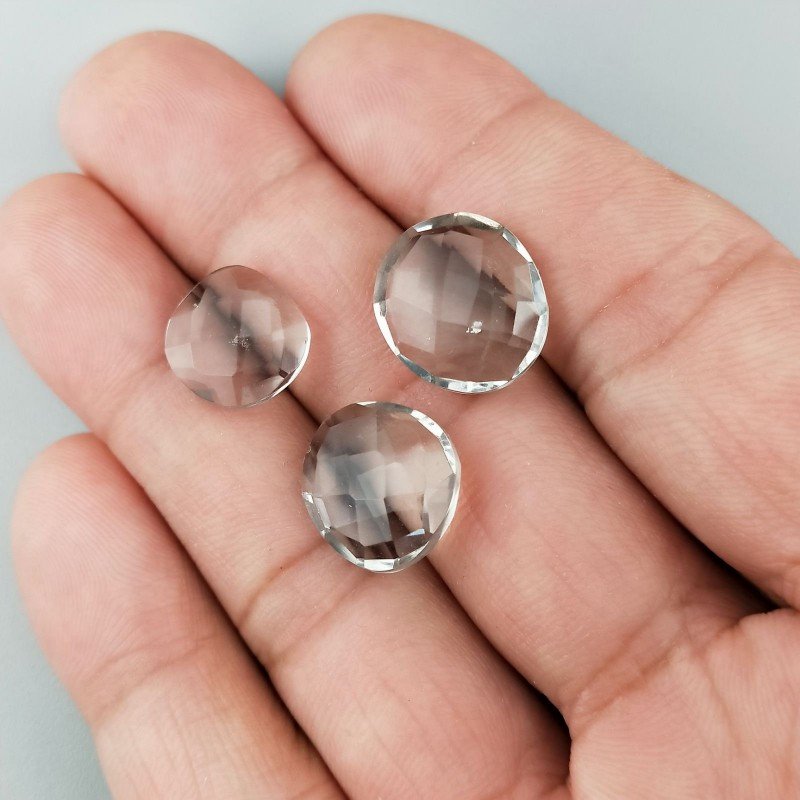 Quarzo Mistico Grigio Idrotermale Briolette Forma Irregolare Sfaccettato Fatto a Mano 12-16mm 1pz