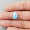 Larimar Naturale Forma Goccia Piatto Cabochon Liscio Fatto a Mano 14X10X4mm 4,15 Carati 1pz