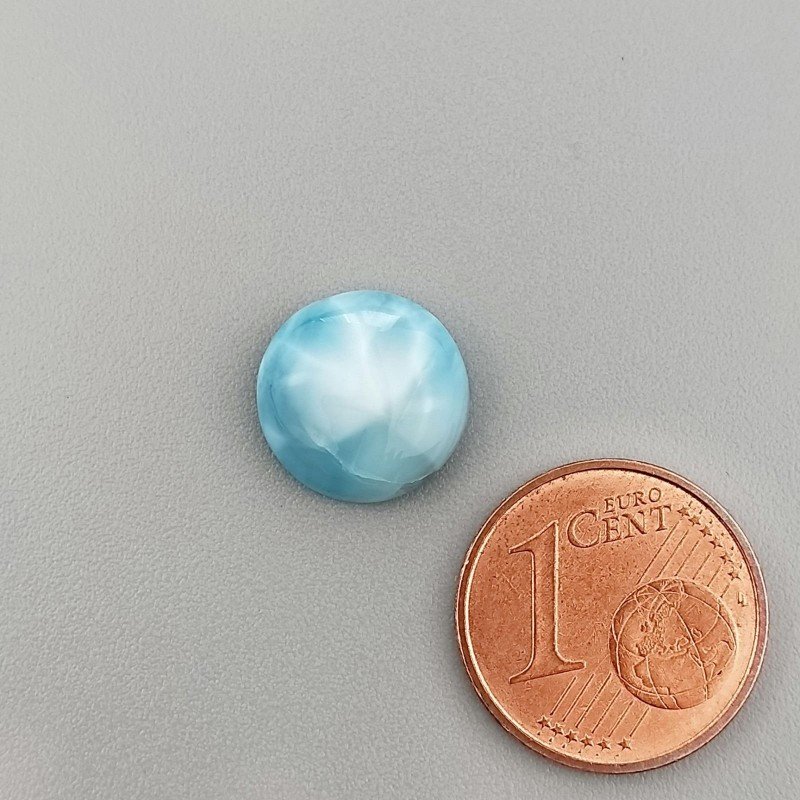 Larimar Naturale Forma Tondo Piatto Cabochon Liscio Fatto a Mano 11mm 1pz Larimar Naturale Forma Tondo Piatto Cabochon Liscio Fatto a Mano 11mm 1pz