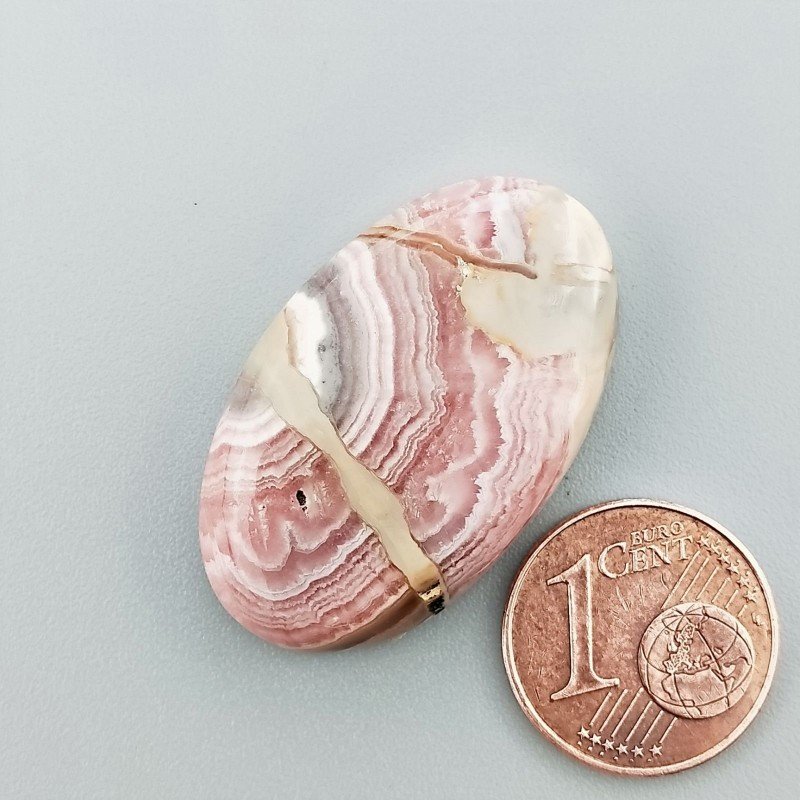 Cabochon di Rodocrosite Naturale Ovale, Piatto e Liscio, 31x19 mm, 10,39 g, Fatto a Mano