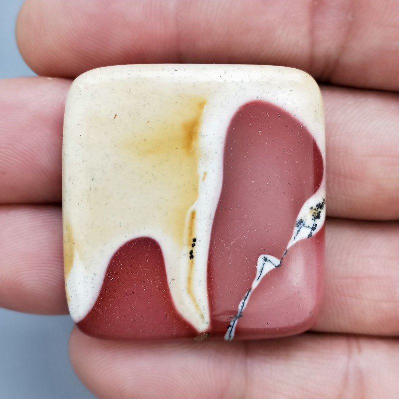 Mokaite Naturale Forma Quadrato Piatto Cabochon Liscio Fatto a Mano 37X35X5mm 14,20gm 1pz
