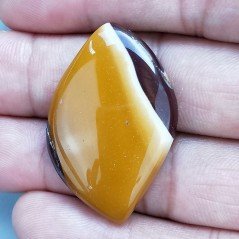 Mokaite Naturale Forma Fantasia Piatto Cabochon Liscio Fatto a Mano 37X24mm 7,10gm 1pz