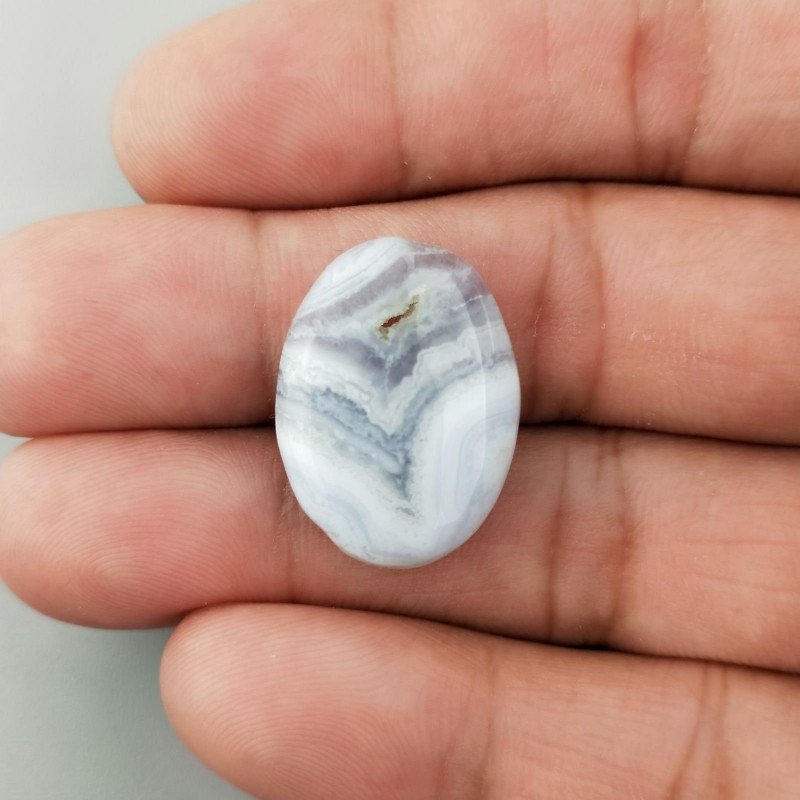 Calcedonio Striata Naturale Forma Ovale Piatto Cabochon Liscio Fatto a Mano 23X17X6mm 20,85 Carati 1pz