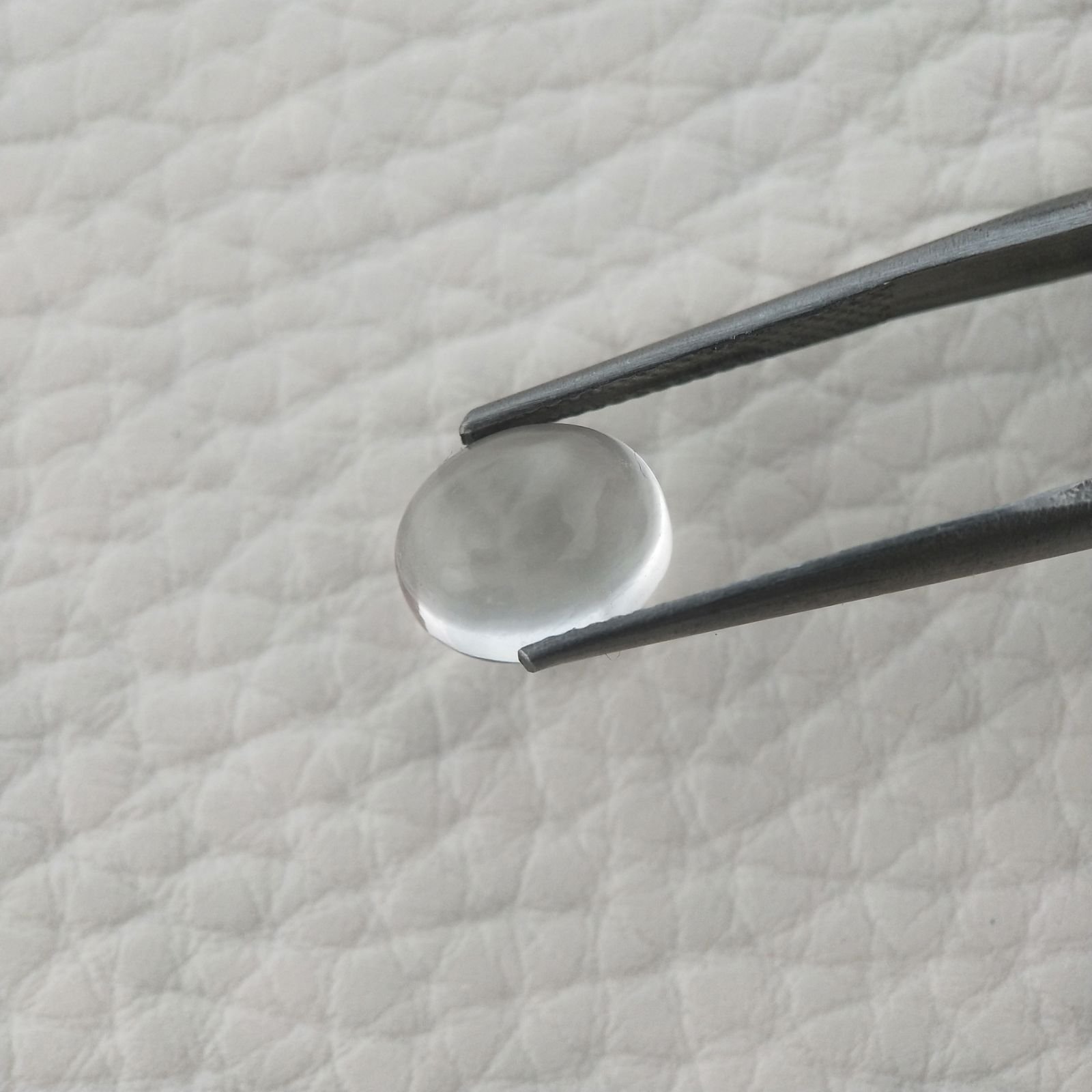 Cristallo Di Rocca Naturale Forma Ovale Piatto Cabochon Liscio Fatto a Mano 9X8X5mm 3,80 Carati 1pz