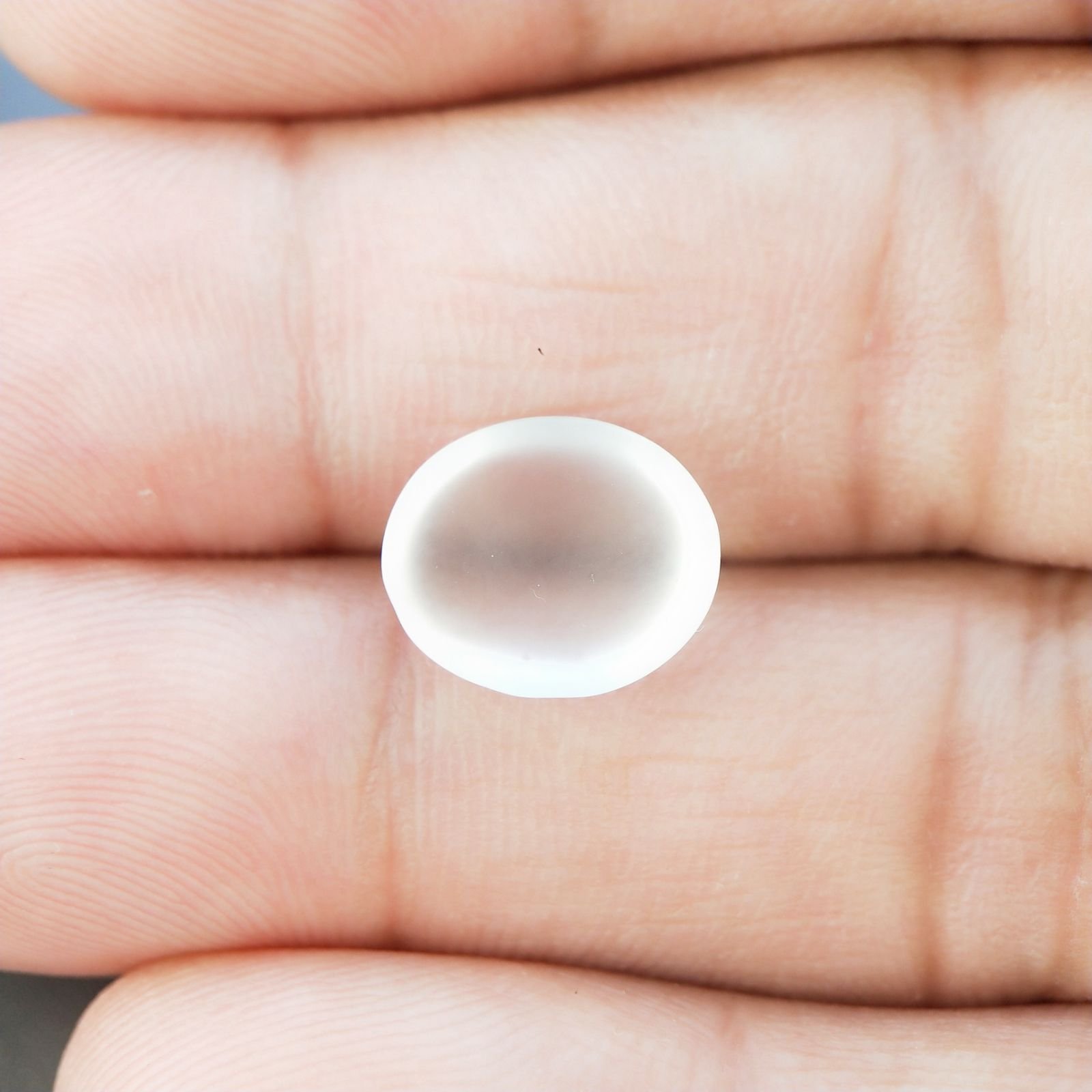 Cristallo Di Rocca Naturale Forma Ovale Piatto Cabochon Satinato Fatto a Mano 12X10X4mm 3,65 Carati 1pz