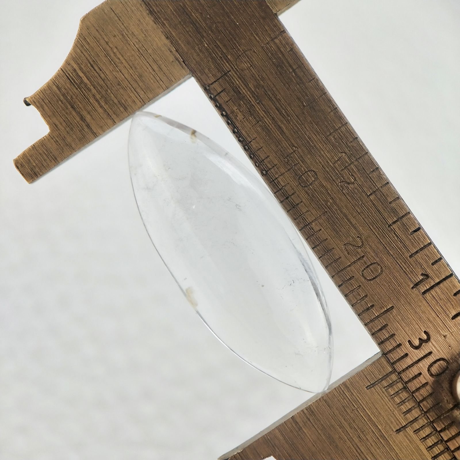 Cristallo Di Rocca Naturale Forma Marquise Piatto Cabochon Liscio Fatto a Mano 29X12X6mm 14,25 Carati 1pz
