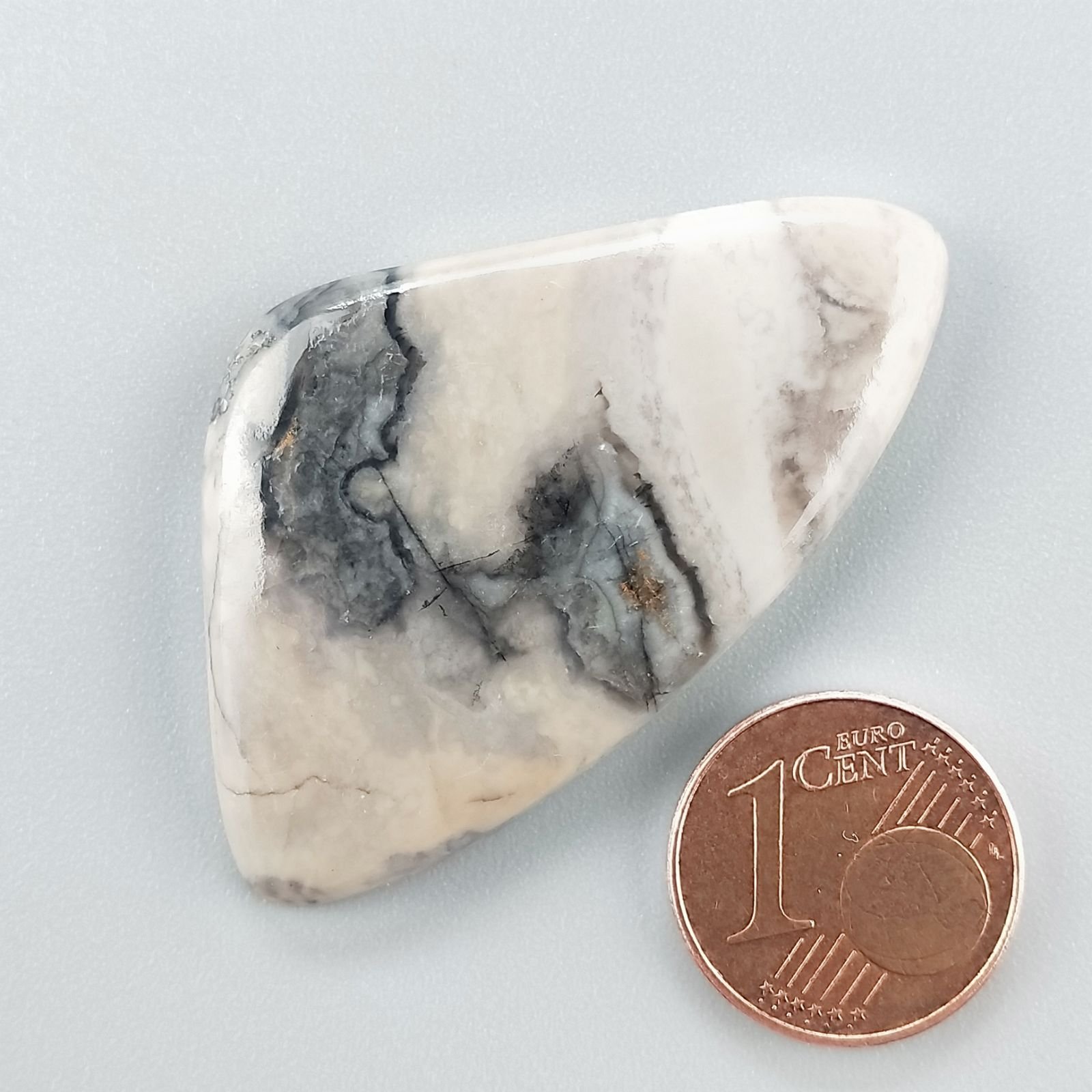 Diaspro Maligano Grigio Naturale Forma Fantasia Piatto Cabochon Liscio Fatto a Mano 44X27X5mm 8,85gm 1pz