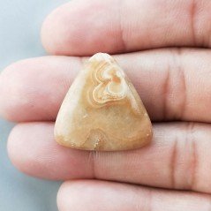Kokoweef Cave Onyx Naturale Forma Triangolo Piatto Cabochon Liscio Fatto a Mano 24x24mm 3,94gm 1pz Kokoweef Cave Onyx Naturale Forma Triangolo Piatto Cabochon Liscio Fatto a Mano 24x24mm 3,94gm 1pz