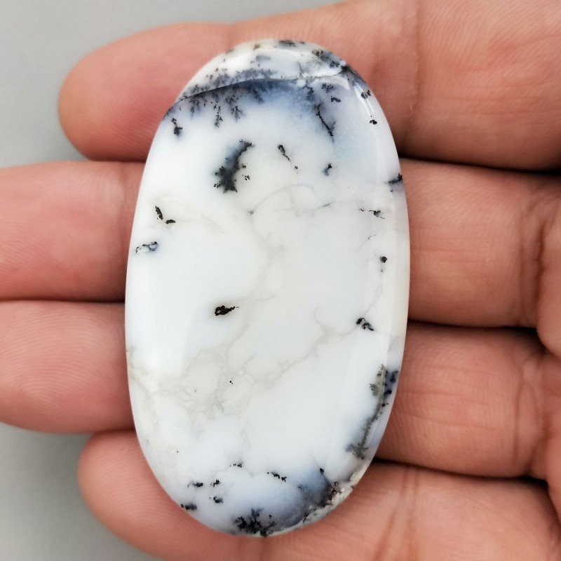 Opale Dendritico Naturale Forma Ovale Piatto Cabochon Liscio Fatto a Mano 55X32X5mm 16,60gm 1pz