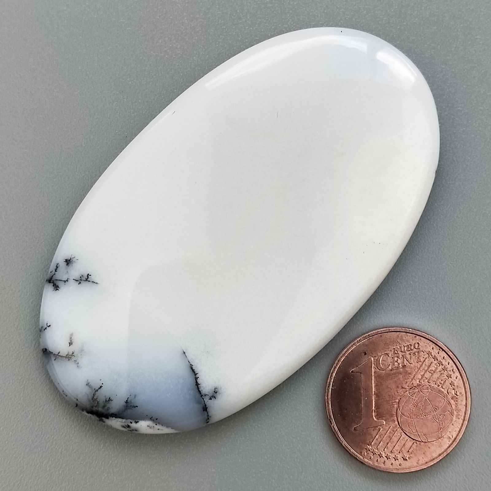 Opale Dendritico Naturale Forma Ovale Piatto Cabochon Liscio Fatto a Mano 55X32X4mm 14,67gm 1pz