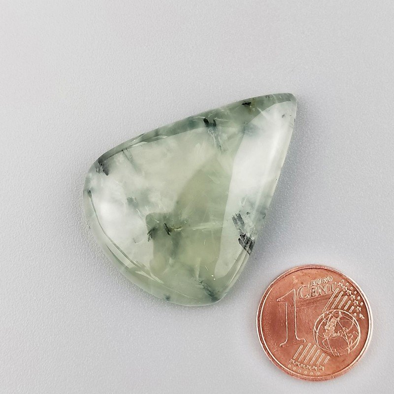 Cabochon di Prehnite Naturale Goccia, Piatto e Liscio, 35x26x7 mm, 10,80 g, Fatto a Mano