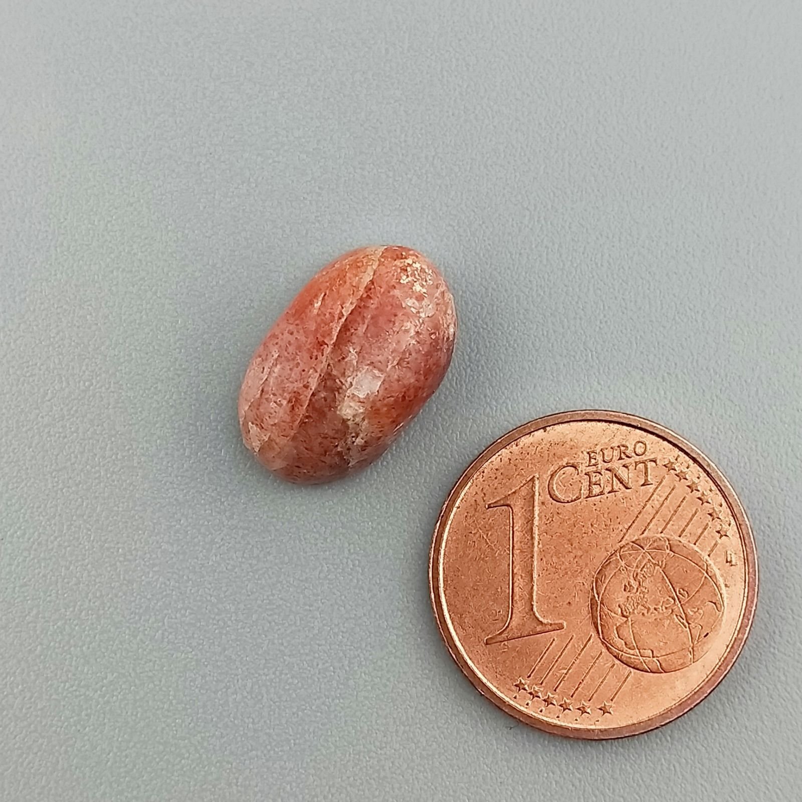 Pietra Di Sole 'Eliolite' Naturale Forma Ovale Piatto Cabochon Liscio Fatto a Mano 13X8X5mm 4,80 Carati 1pz