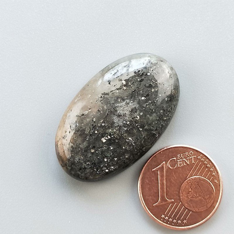Pietra di Sole Nera Naturale Forma Ovale Piatto Cabochon Liscio Fatto a Mano 29X17X6mm 5,68gm 1pz