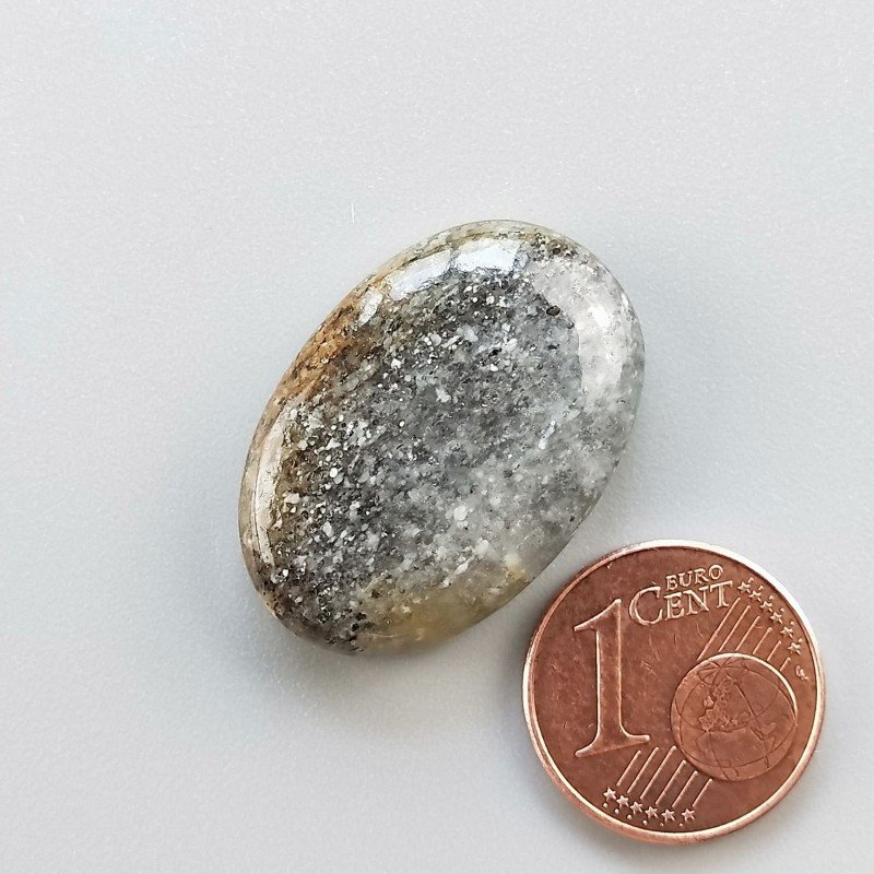 Pietra di Sole Nera Naturale Forma Ovale Piatto Cabochon Liscio Fatto a Mano 26X18X6mm 5,35gm 1pz