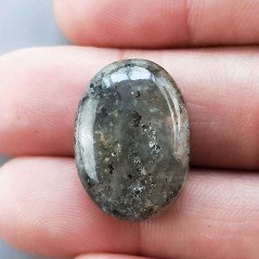 Pietra di Sole Nera Naturale Forma Ovale Piatto Cabochon Liscio Fatto a Mano 23X16X7mm 4,70gm 1pz