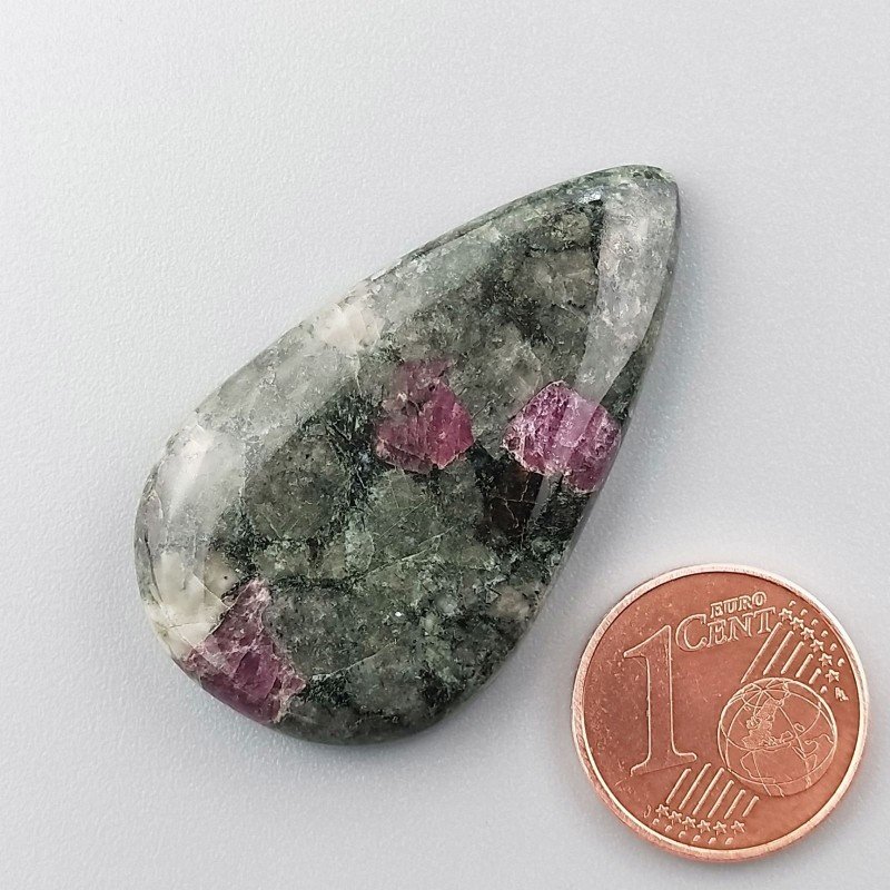 Pietra Eudialite Naturale Forma Goccia Piatto Cabochon Liscio Fatto a Mano 38X22X5mm 8,25gm 1pz