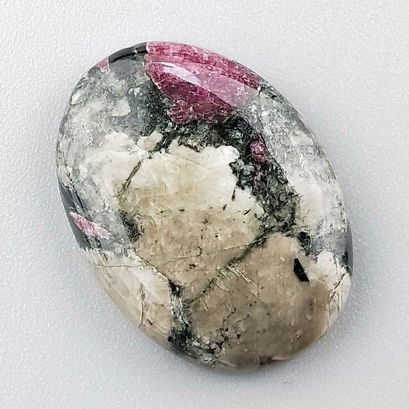 Pietra Eudialite Naturale Forma Ovale Piatto Cabochon Liscio Fatto a Mano 28X20X5mm 5,50gm 1pz