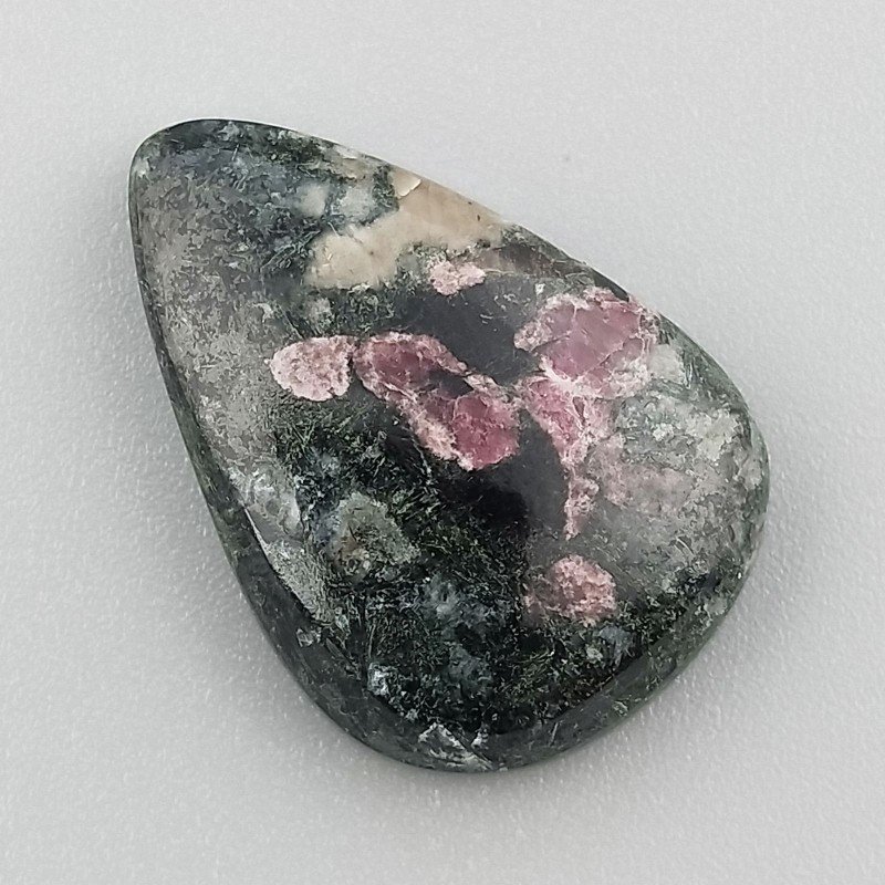Pietra Eudialite Naturale Forma Goccia Piatto Cabochon Liscio Fatto a Mano 28X20X6mm 6,40gm 1pz