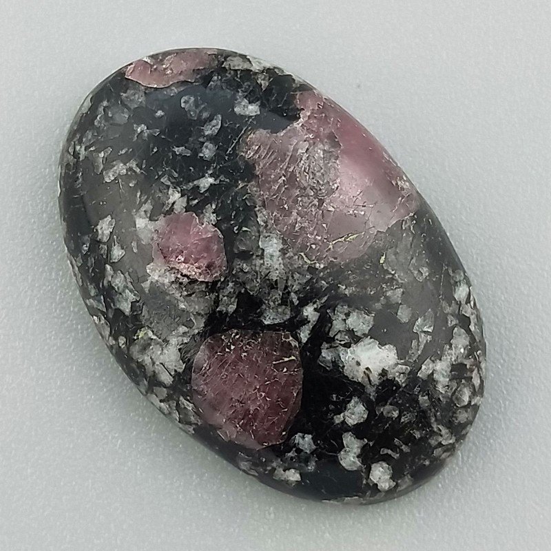 Pietra Eudialite Naturale Forma Ovale Piatto Cabochon Liscio Fatto a Mano 29X19X6,90mm 7,65gm 1pz